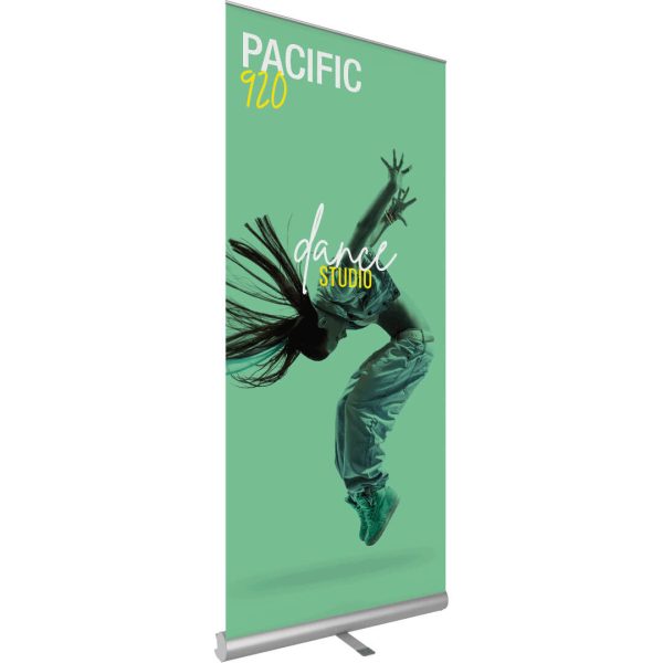 Pacific-920-retractable-banner-stand_left-1