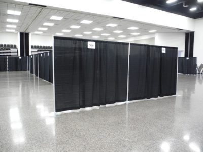 Trade show divider