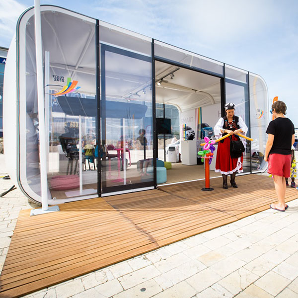 Custom Luxury Mobile Pop Up Shops